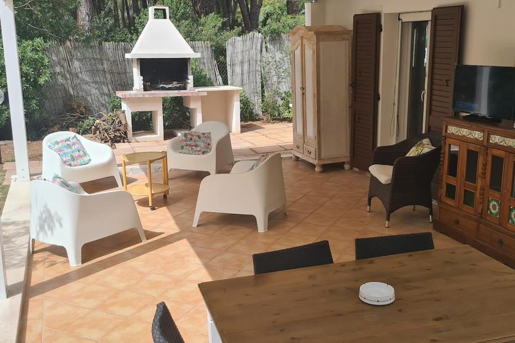 Villa Jungle House - Pineta Is Morus Santa Margherita di Pula Exterior foto